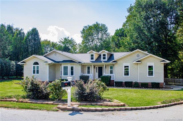 111 Catalina Place Drive - Photo 1
