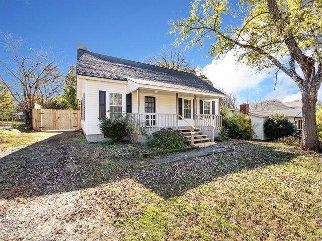 8517 Hammonds Street - Photo 1