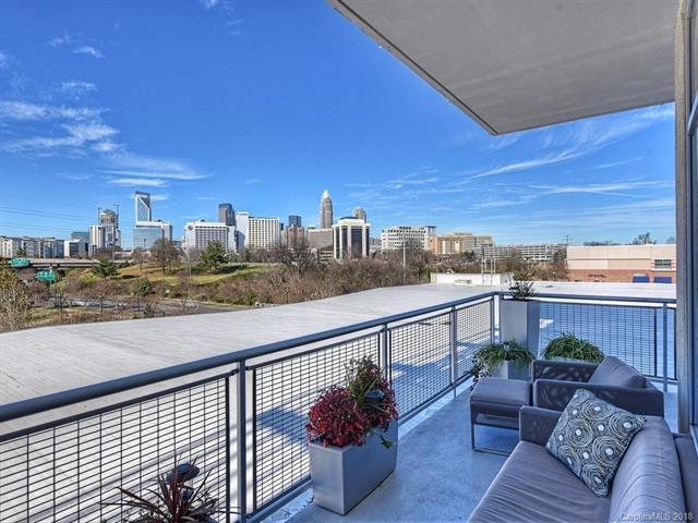 1100 Metropolitan Avenue - Photo 1