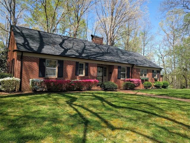 417, 421 Beall Street - Photo 1