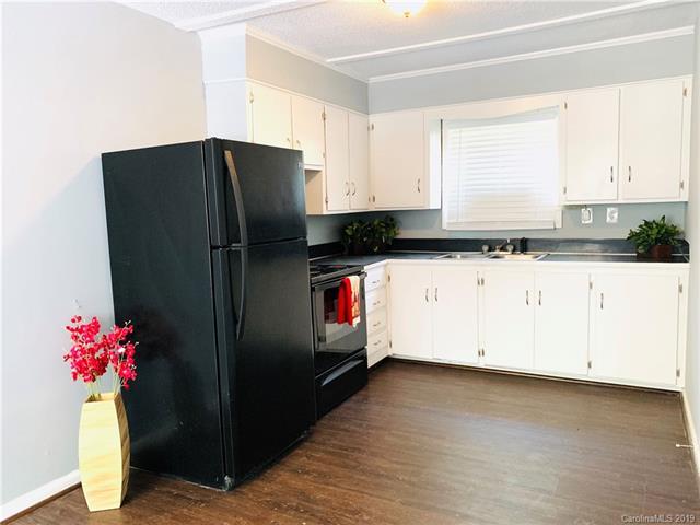 512 Peachtree Street - Photo 1