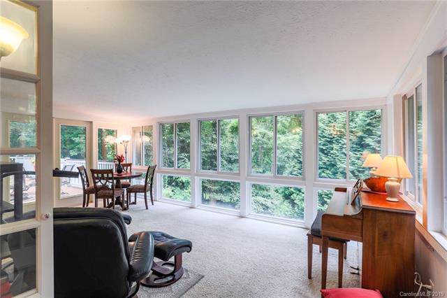 118 Overlook Road - Photo 1