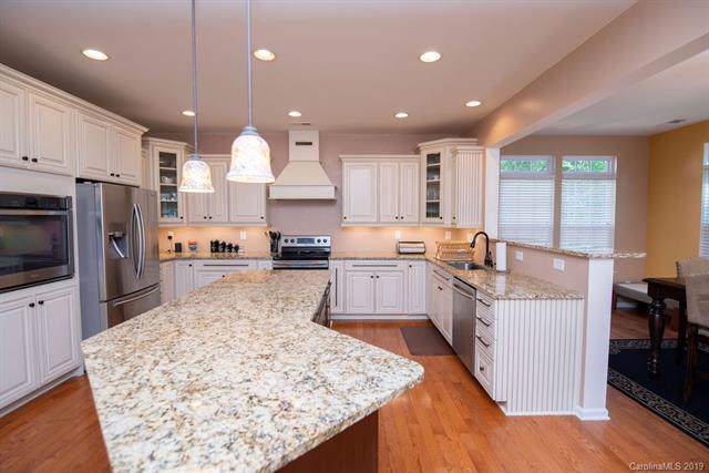 173 Pecan Hills Drive - Photo 1