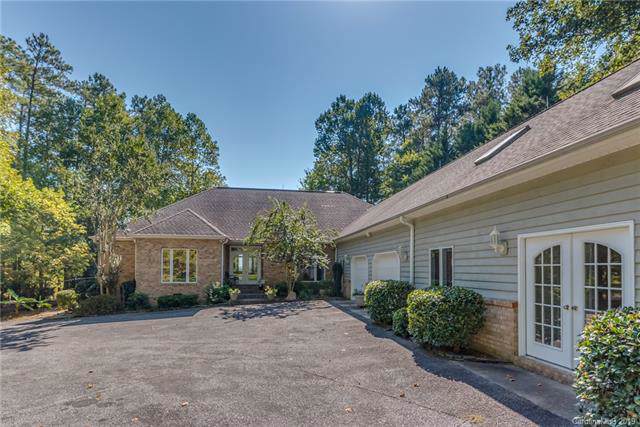 21 Foxwood Drive - Photo 1