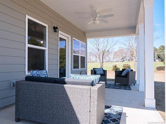 103 Autumn Mist Road - Photo 1