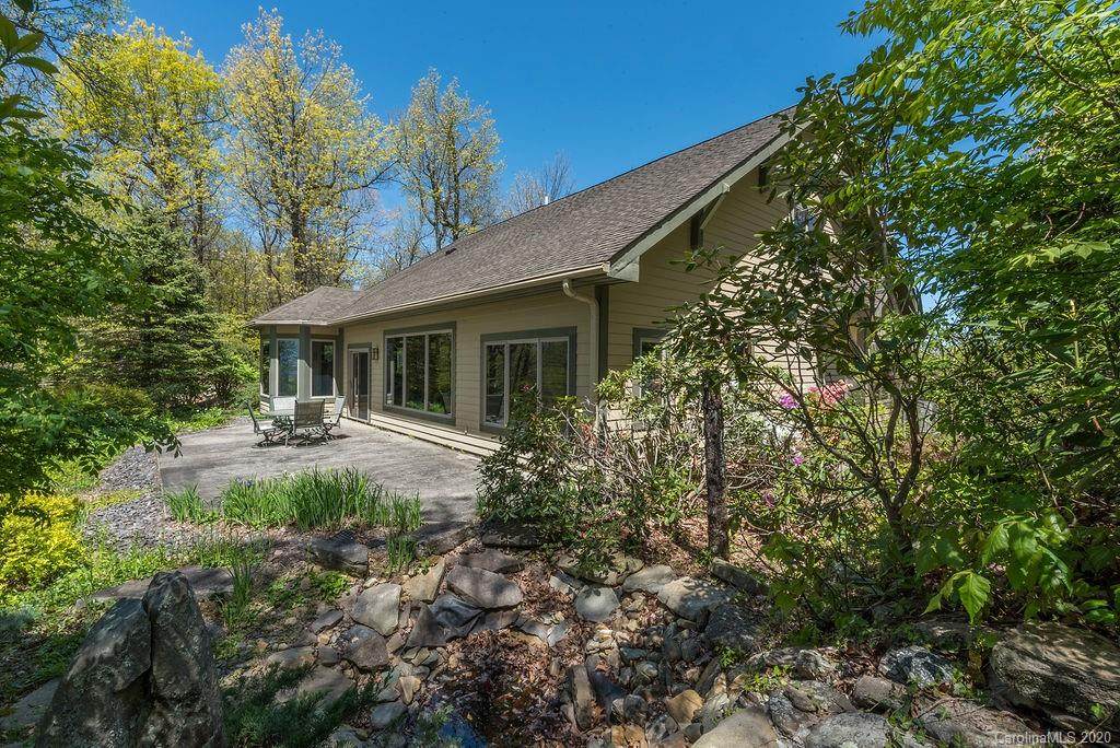 1305 Gateway Parkway - Photo 1 1305 Gateway Parkway - Photo 1