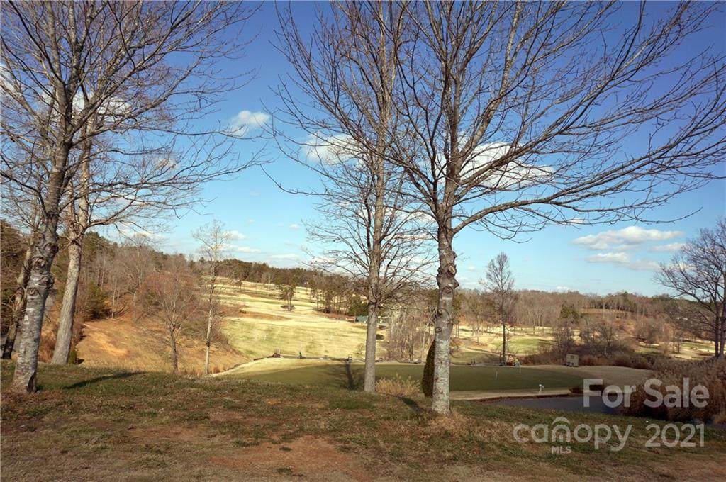322 Broken Arrow Drive - Photo 1