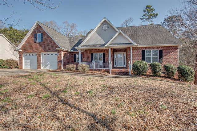 127 Creekside Drive - Photo 1
