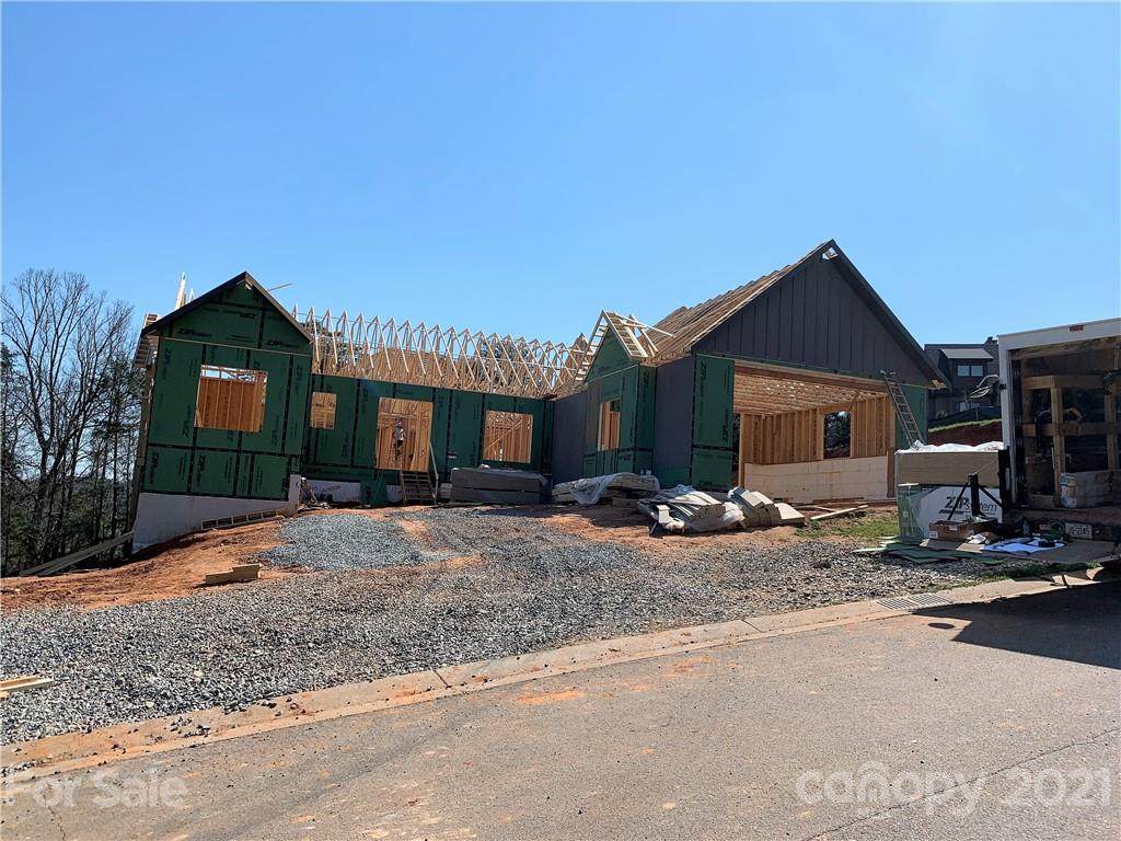 44 Gracie Lane - Photo 1