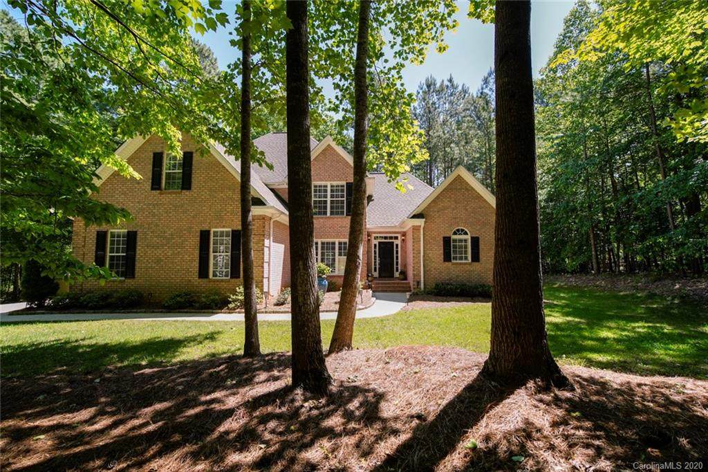 324 Blume Road - Photo 1