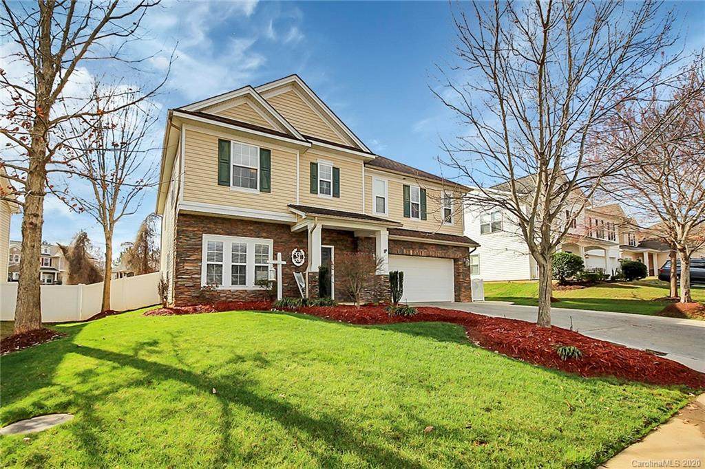 264 Loch Stone Street - Photo 1