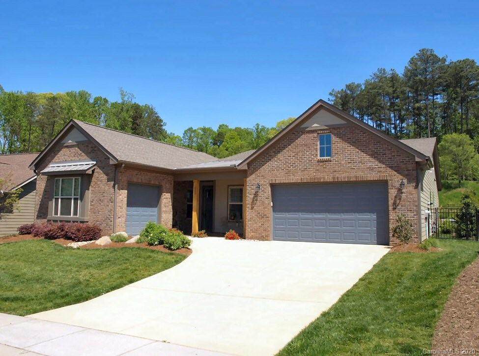 225 Stone Mountain Way - Photo 1