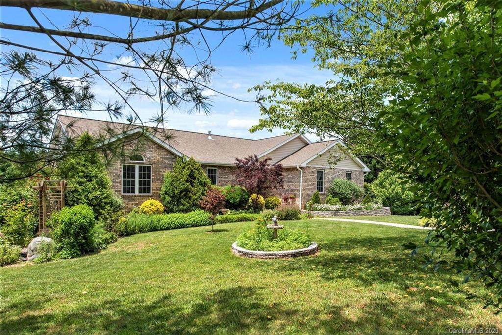 8 Penny Lane - Photo 1