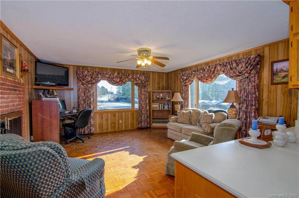 11 Brooks Road - Photo 1