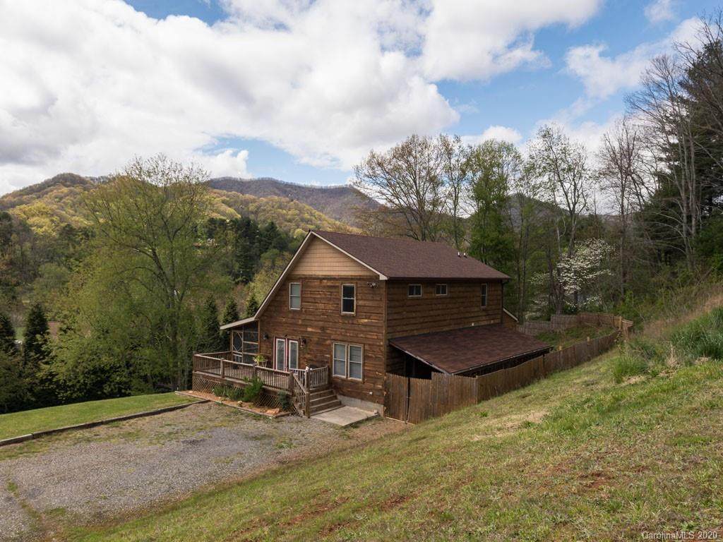 25 Sandalwood Lane - Photo 1
