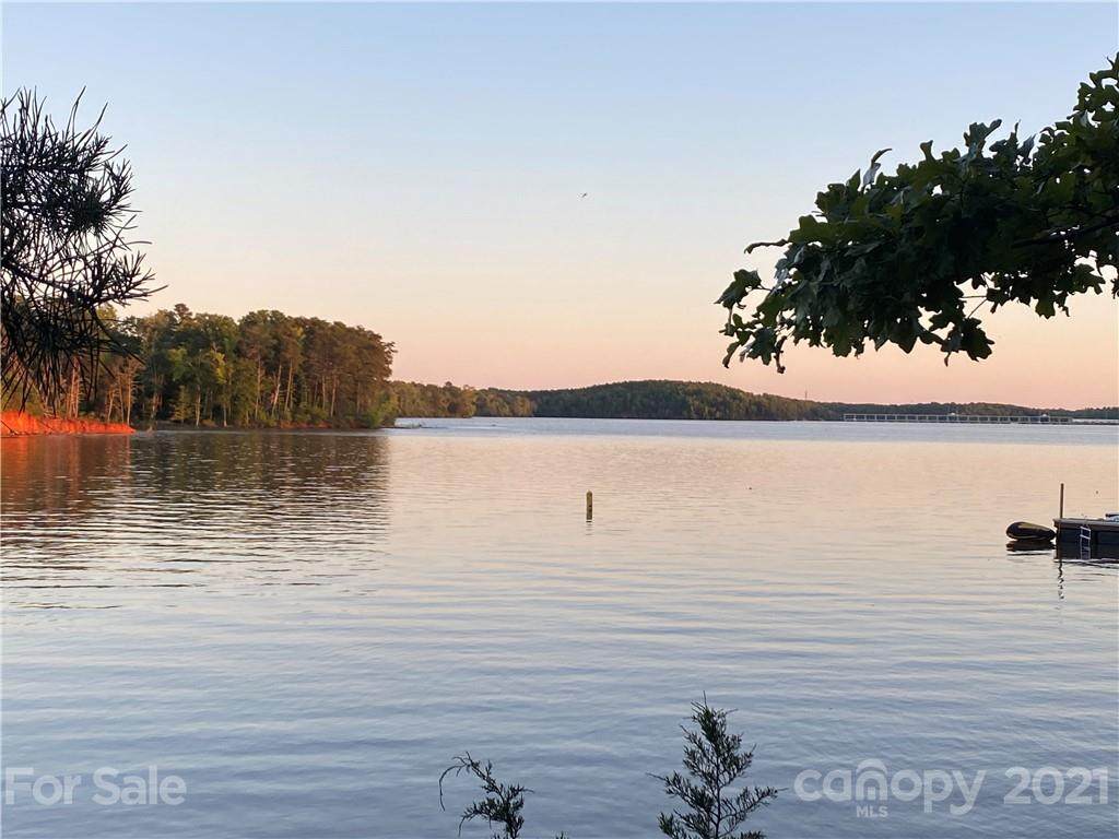 19679 Harbor Watch Court - Photo 1
