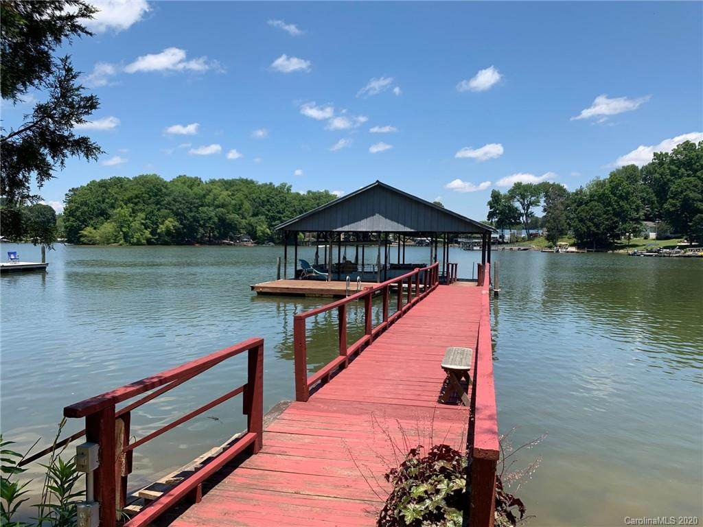 218 Shady Cove Road - Photo 1