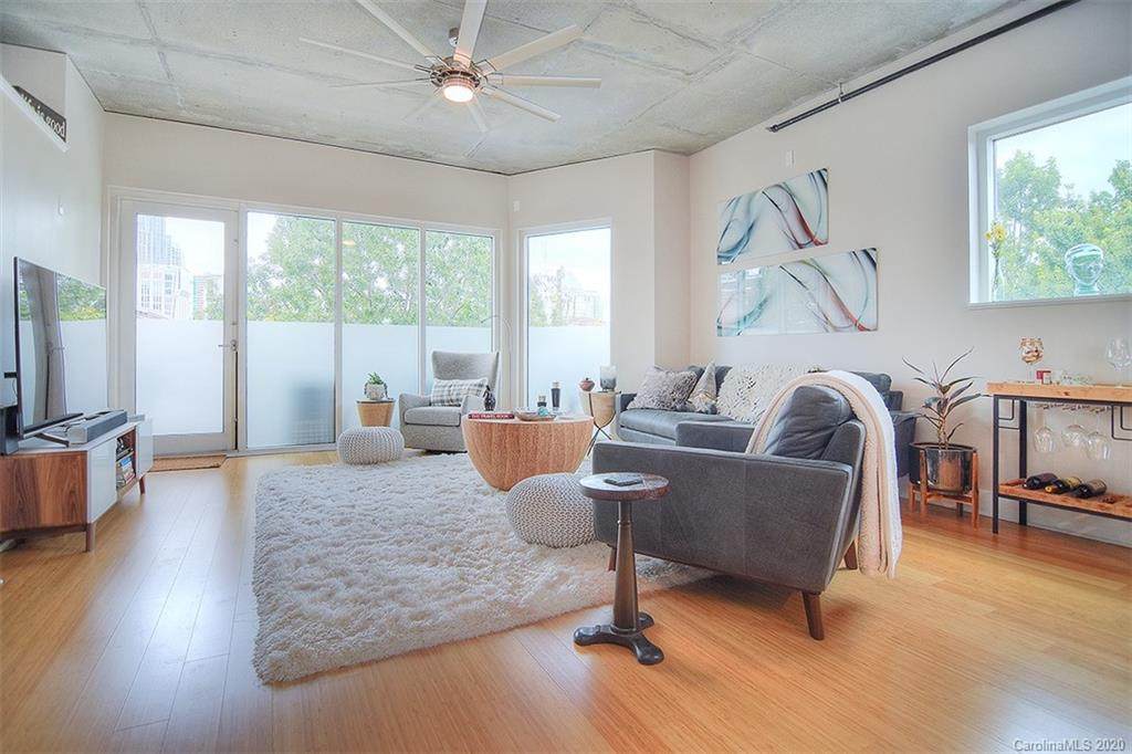 505 6th Street - Photo 1