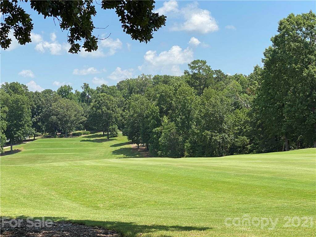 1659 Southpoint Lane - Photo 1