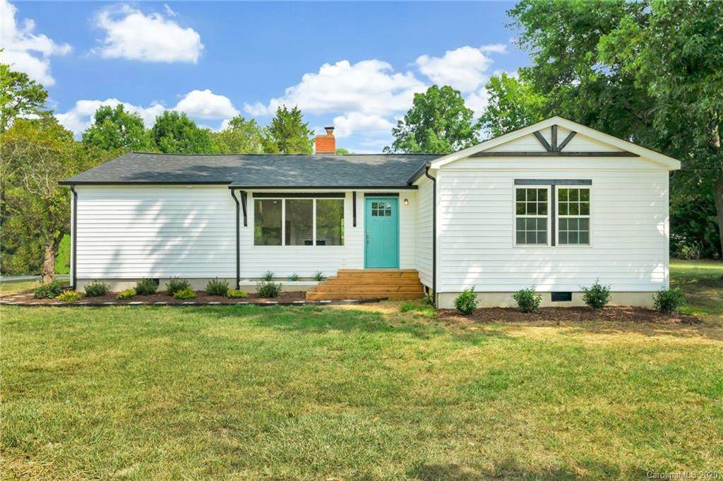 1122 Goodman Road - Photo 1
