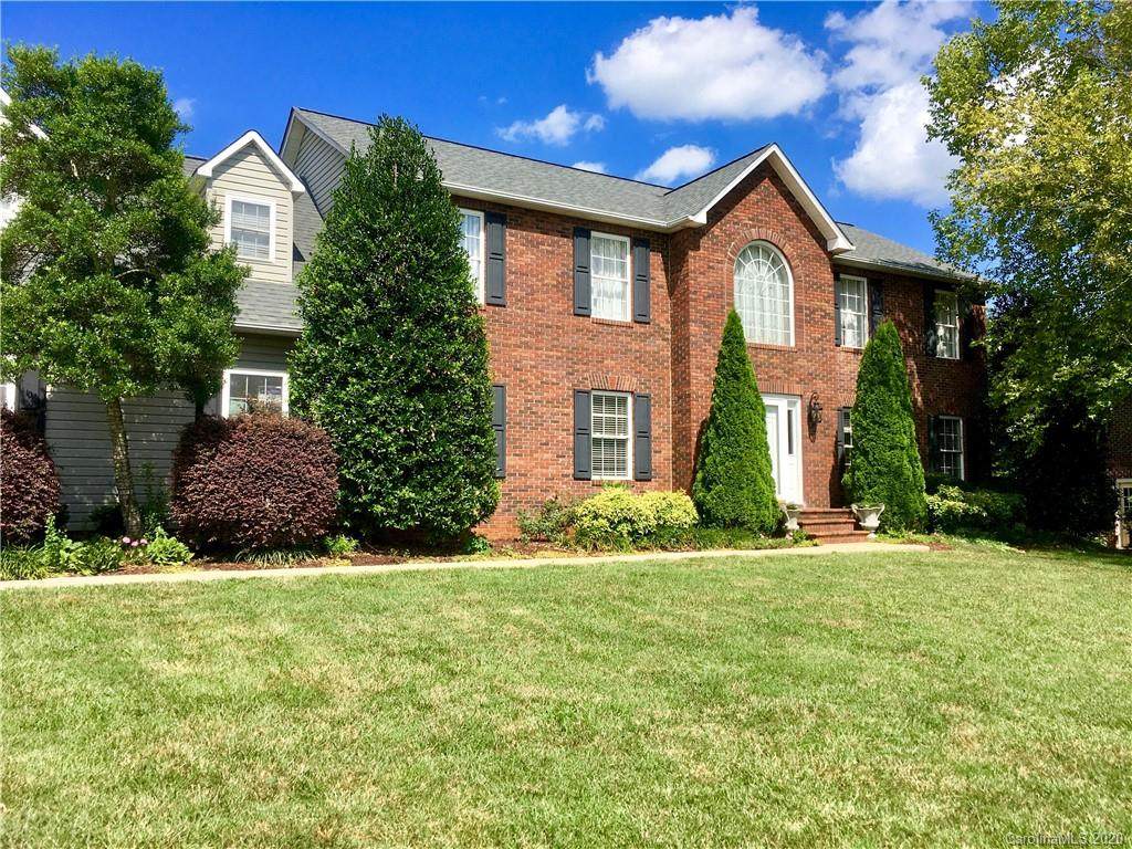 2736 Touchstone Circle - Photo 1