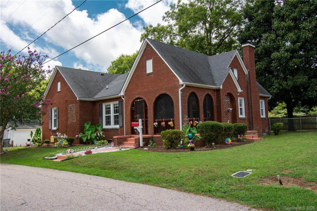 1405 Price Avenue - Photo 1