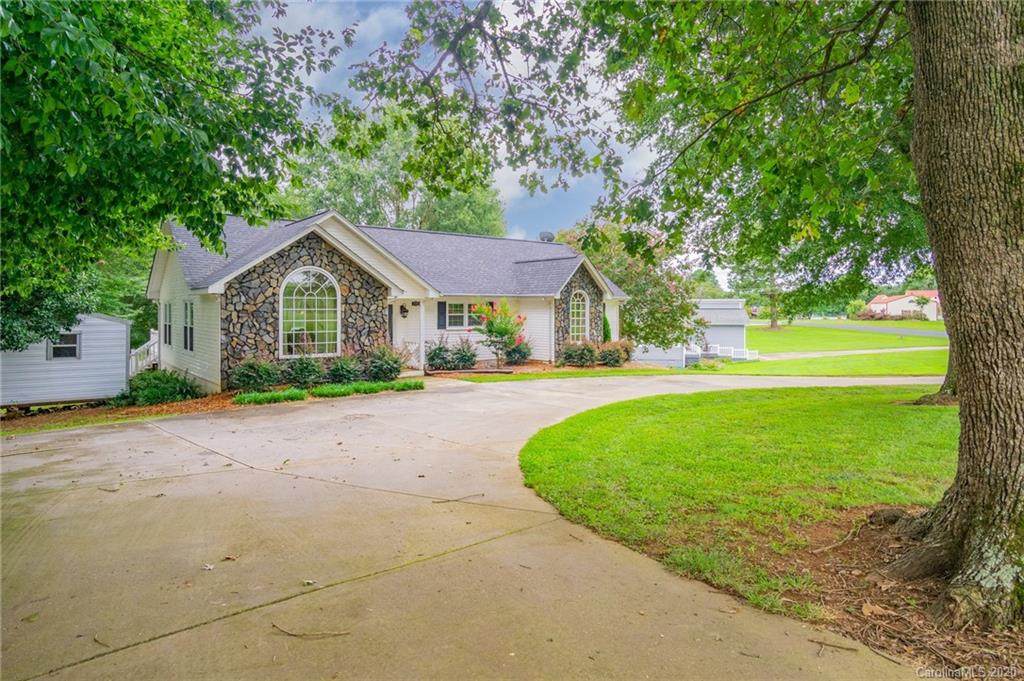 17514 Randalls Ferry Road - Photo 1