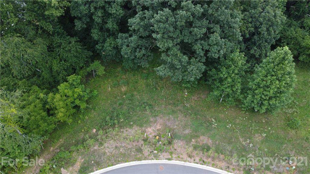155 Meadow Breeze Road - Photo 1