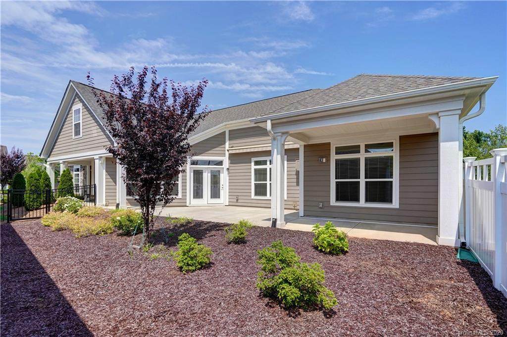 16010 Lakeside Loop Lane - Photo 1