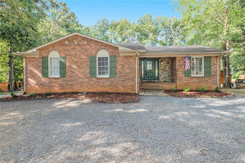 202 Smith Street - Photo 1