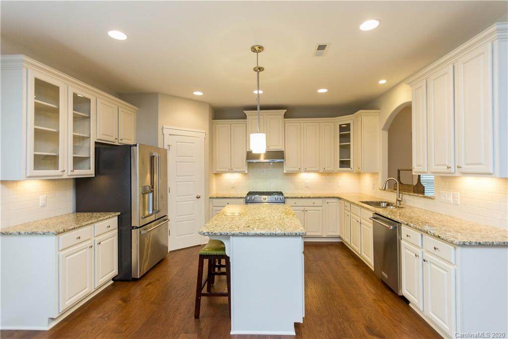 7379 Adirondack Drive - Photo 1