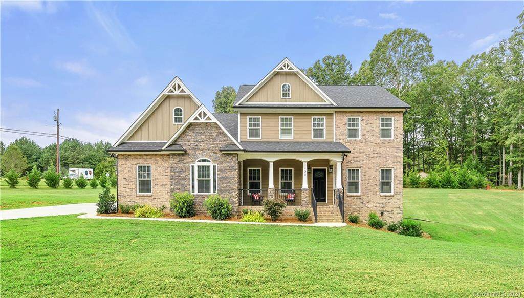 135 Blossom Hill Road - Photo 1