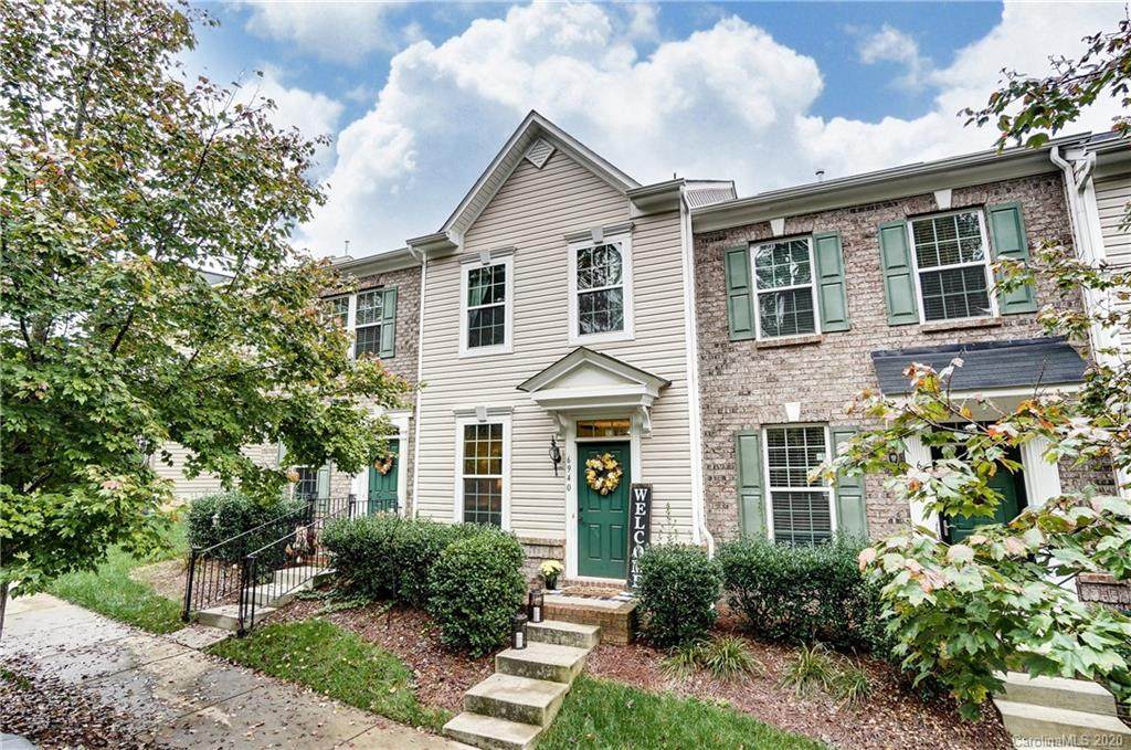 6940 Colonial Garden Drive - Photo 1