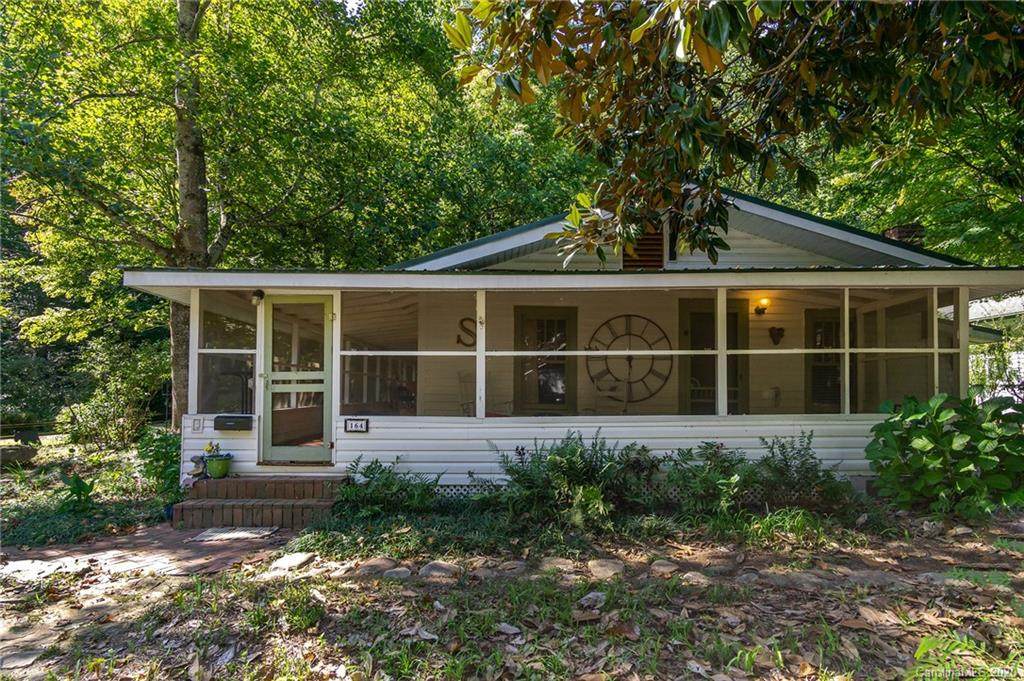 164 Southside Drive - Photo 1