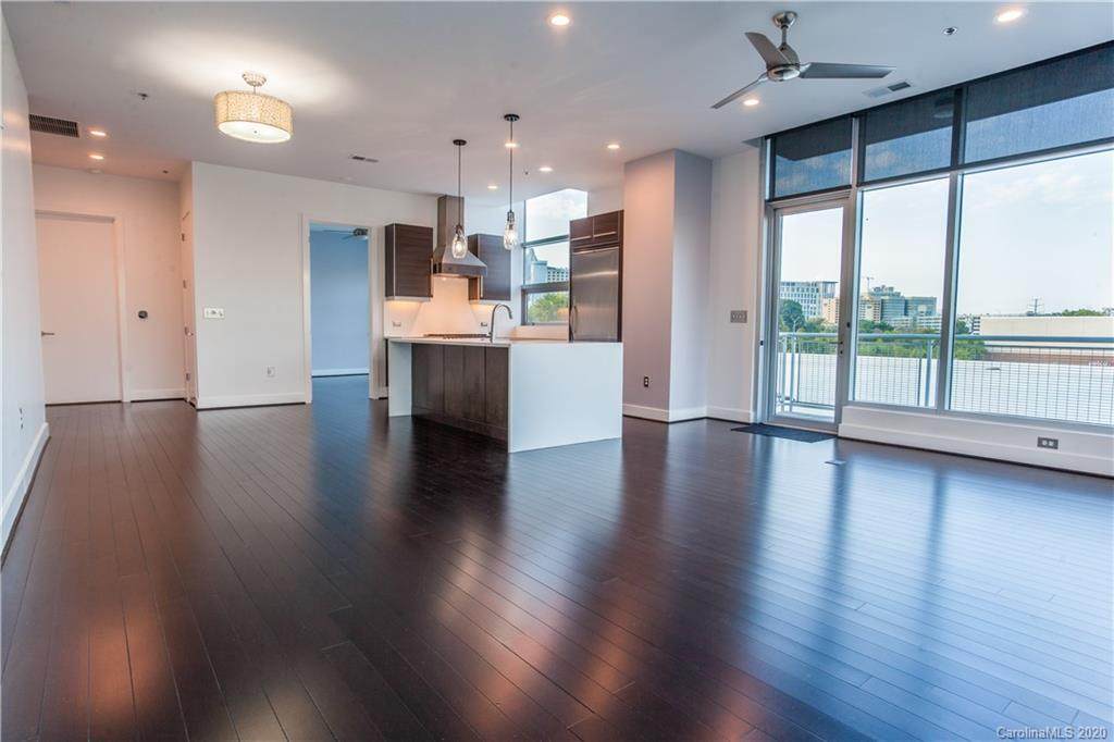 1100 Metropolitan Avenue - Photo 1