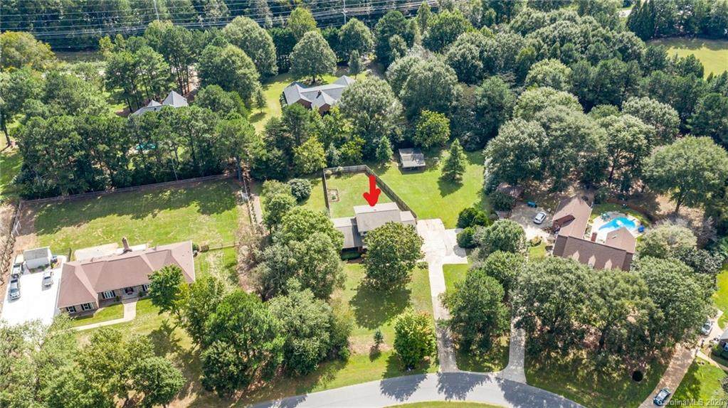662 Cottonfield Circle - Photo 1