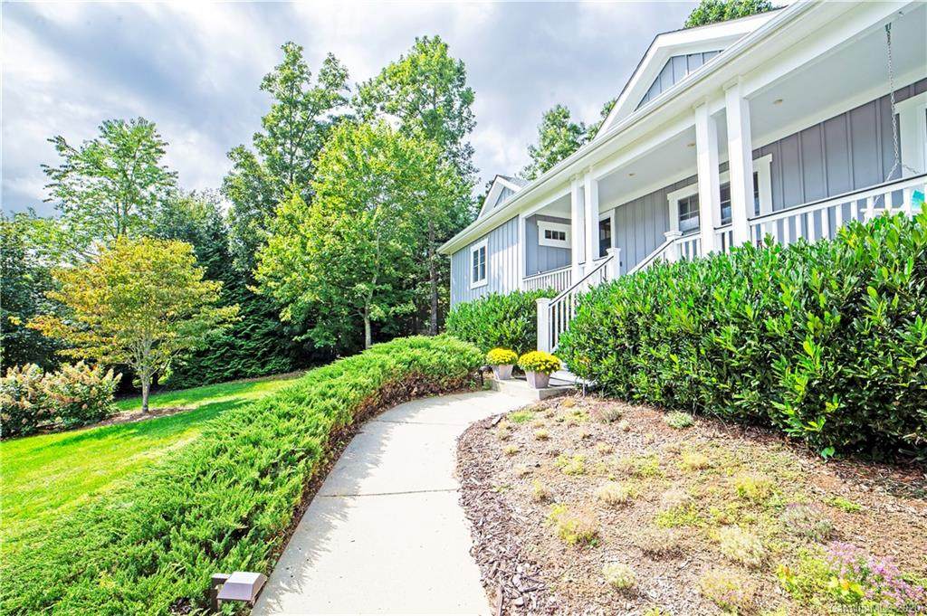 25 King Heights Drive - Photo 1
