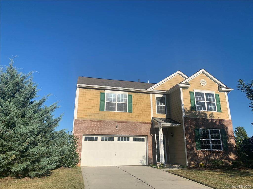 1004 Rural Farm Road - Photo 1
