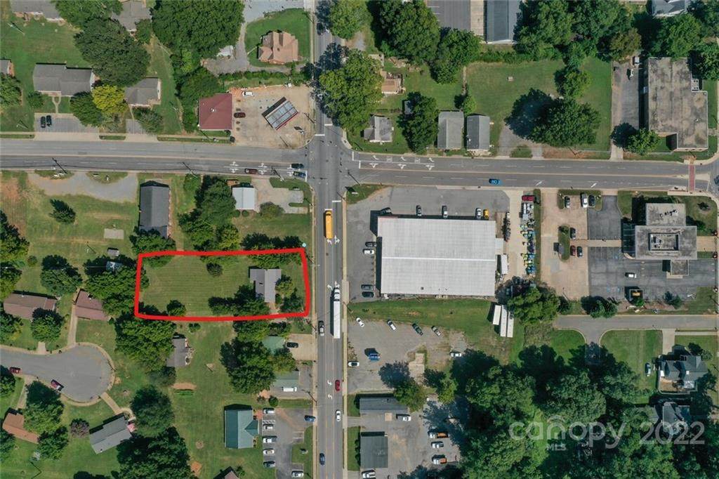 304 King Street - Photo 1