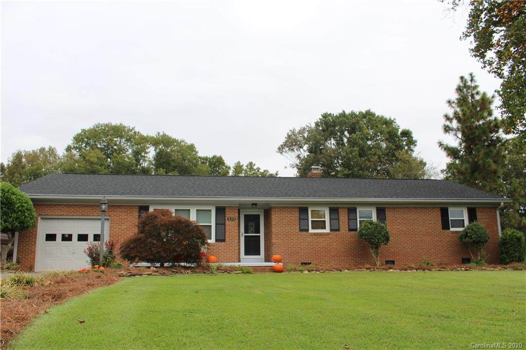 424 Mirror Lake Road - Photo 1