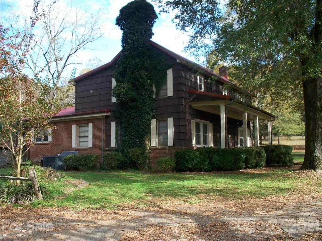 557 Springs East Road - Photo 1