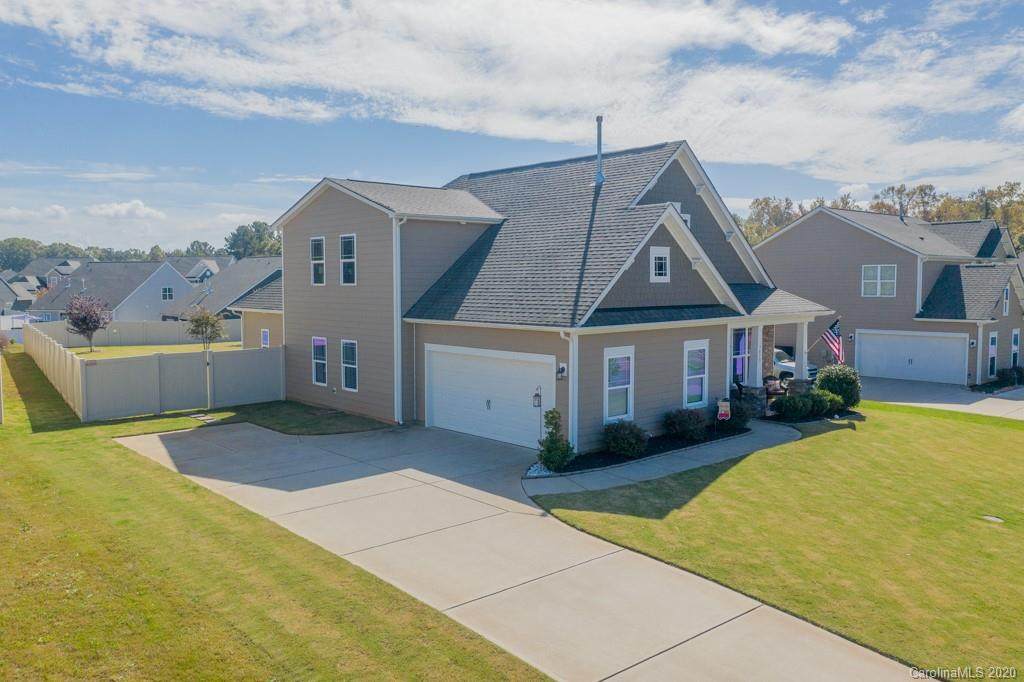 7413 Adirondack Drive - Photo 1