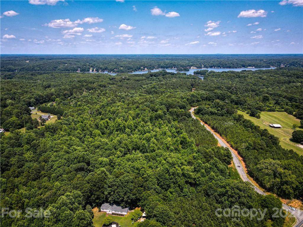 1291 Live Oak Lane - Photo 1