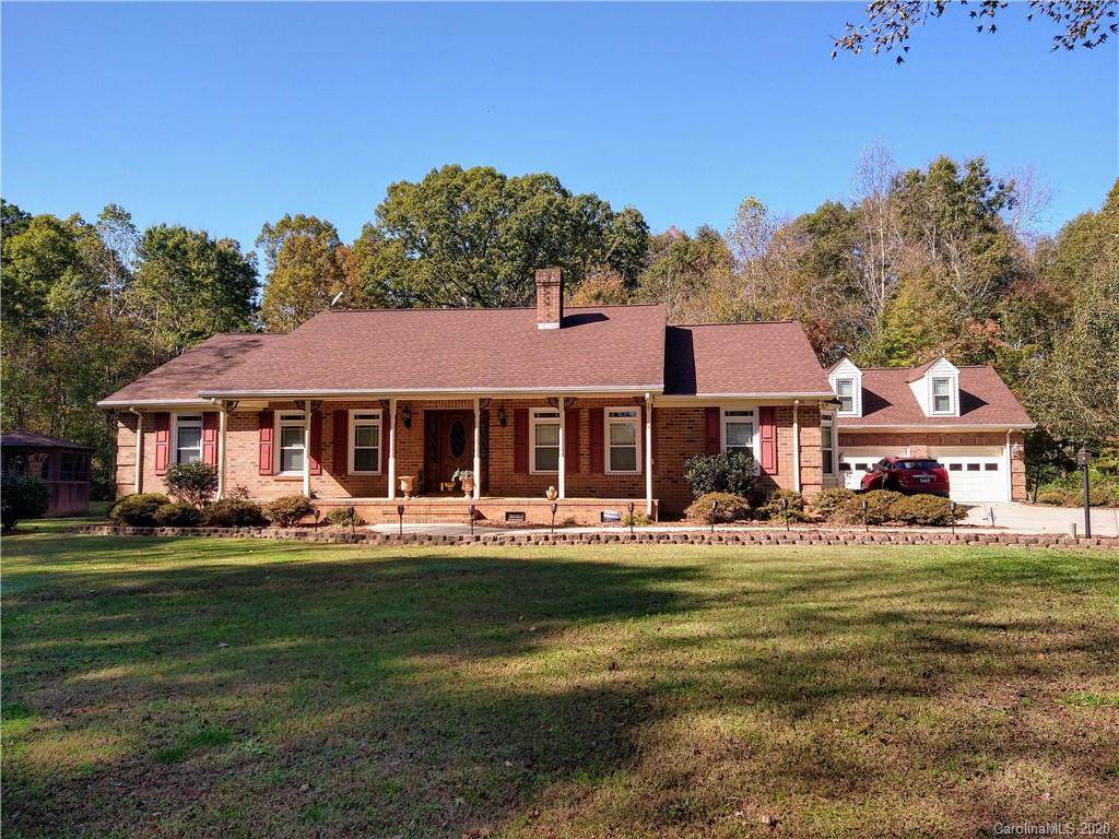16993 Pond Road - Photo 1