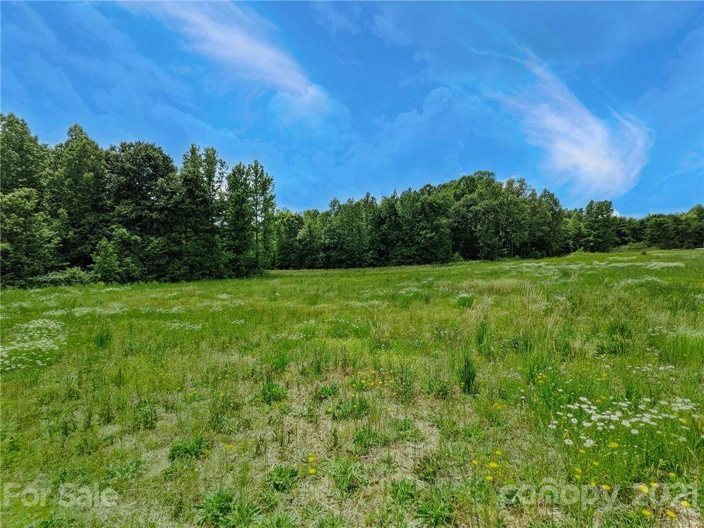114 Potters Road - Photo 1