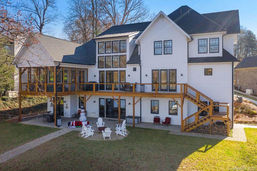 4674 Lake Shore Road - Photo 1