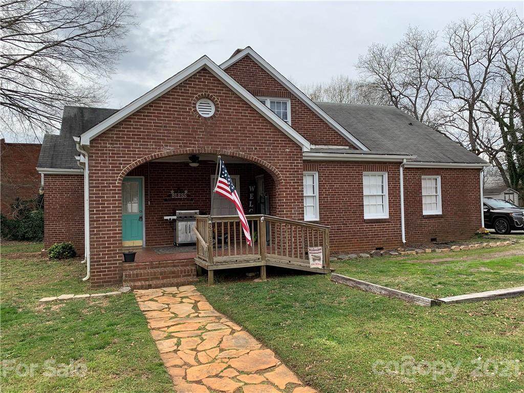 318 Main Street - Photo 1