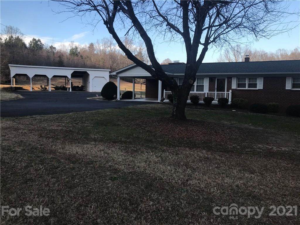 1039 Old Us 74 Highway - Photo 1