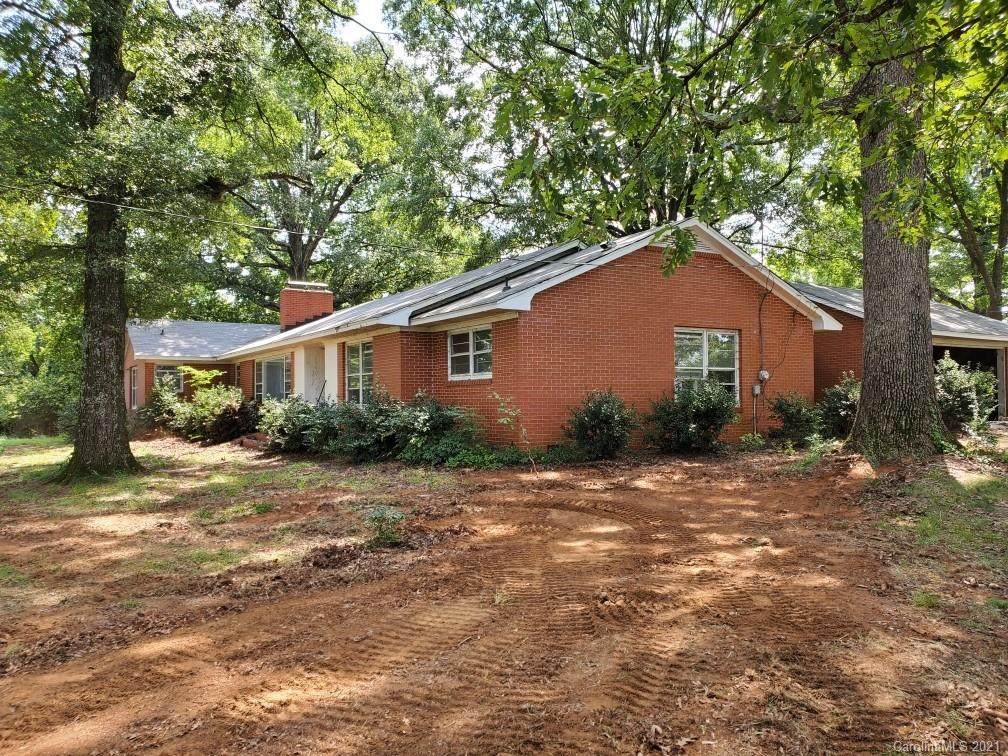 3806 Wolf Pond Road - Photo 1