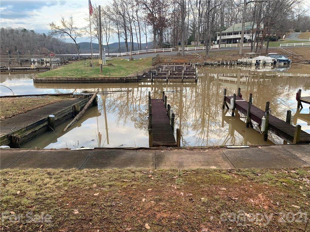 190 Balsam Circle - Photo 1